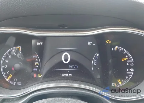 2016 Jeep Grand Cherokee Limited z USA, uszkodzony, nr VIN 1C4RJFBG0GC403714